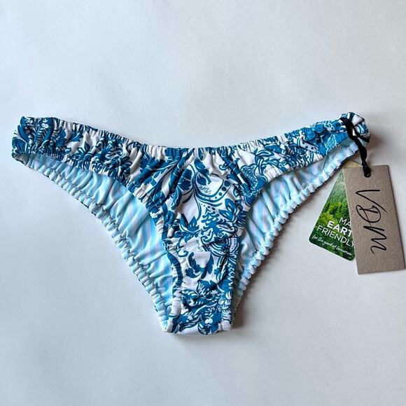 🆕 CINDY PRADO x VDM RARE PRINT Vera BALI BLUES Ruched Cheeky Bikini Revesible - Picture 10 of 11